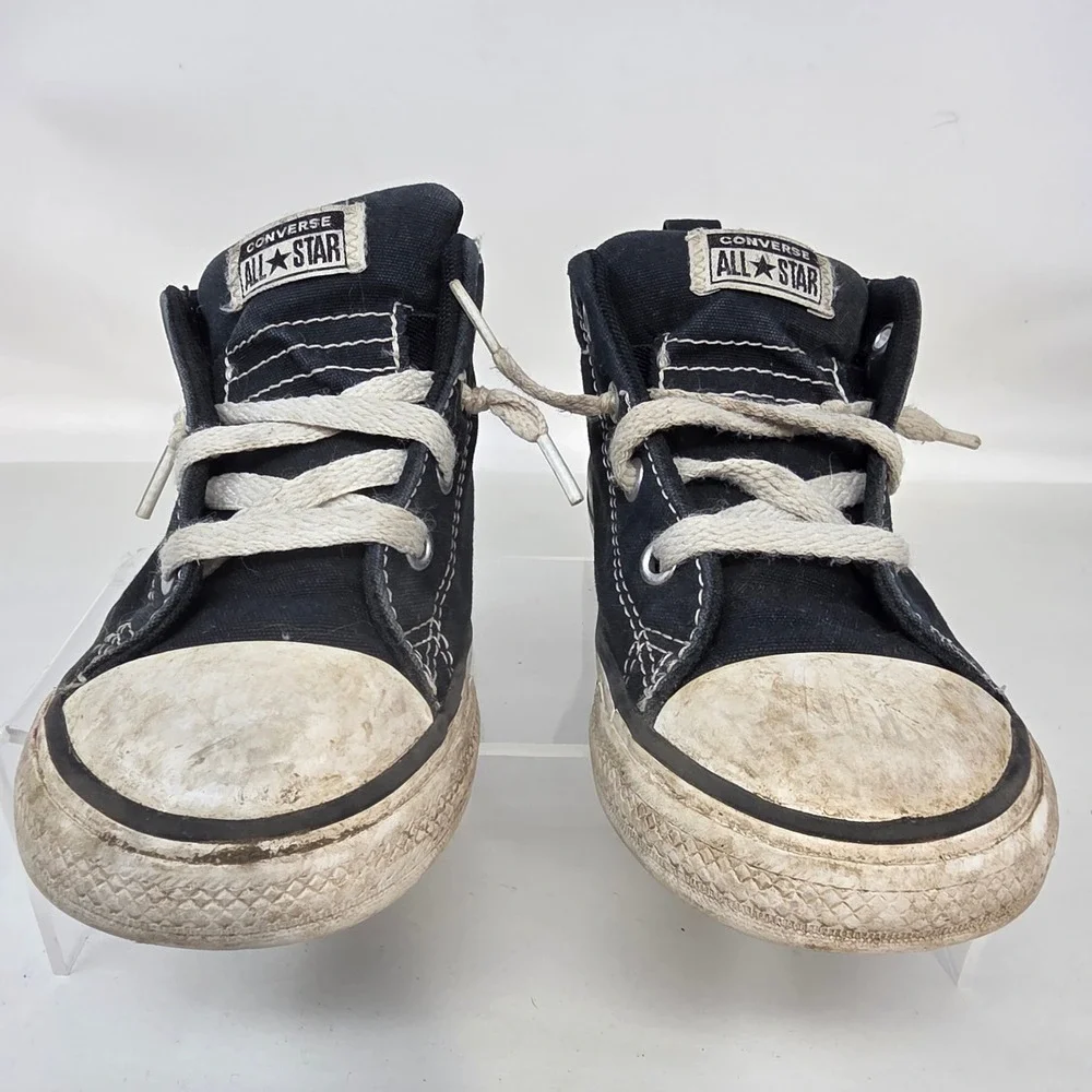 Converse ships from